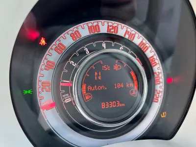 Fiat 500 2017 - 12490 EUR, 83302 km - AUTO.MOTO.pt - 83302km - foto 9 de 14