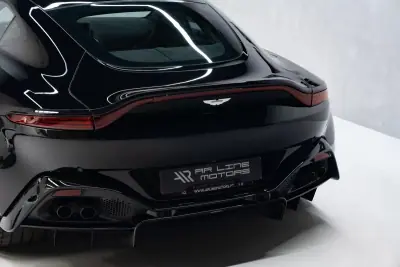 Aston Martin V8 Vantage Coupe 2019 - 144950 EUR, 31000 km - 31000km - foto 13 de 45