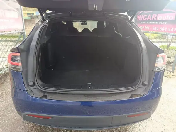 Tesla Model X 2020 - 45500 EUR, 85990 km - AUTO.MOTO.pt - 85990km - foto 17 de 38