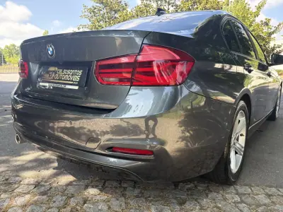 BMW 318 2016 - 15250 EUR, 172000 km - AUTO.MOTO.pt - 172000km - foto 17 de 27