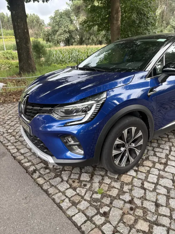 Renault Captur 2023 - 15450 EUR, 57000 km - 57000km - foto 3 de 20