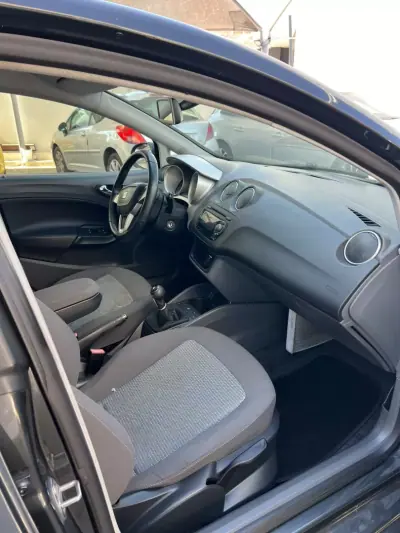 SEAT Ibiza 2008 - 6900 EUR, 166797 km - AUTO.MOTO.pt - 166797km - foto 4 de 14