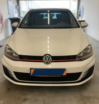 Volkswagen Golf 2013 - 18995 EUR, 182400 km - AUTO.MOTO.pt - 182400km - foto 5 de 14