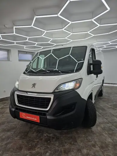 Peugeot BOXER 2.0 BlueHDi 435 L4H2 Premium 2017 - 15990 EUR, 168872 km - AUTO.MOTO.pt - 168872km - foto 18 de 30