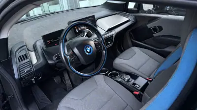BMW i3 2016 - 12999 EUR, 76021 km - AUTO.MOTO.pt - 76021km - foto 21 de 27