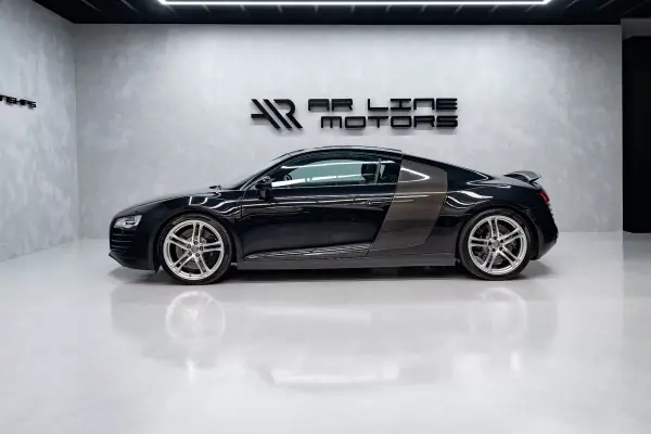 Audi R8 Coupé 2007 - 72950 EUR, 65000 km - AUTO.MOTO.pt - 65000km - foto 14 de 35
