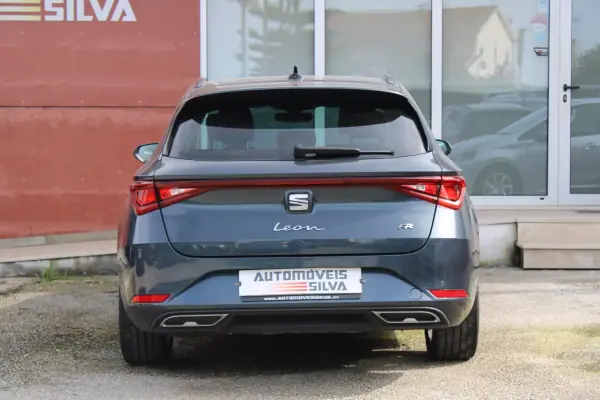 SEAT Leon ST 2022 - 19990 EUR, 183500 km - AUTO.MOTO.pt - 183500km - foto 9 de 29