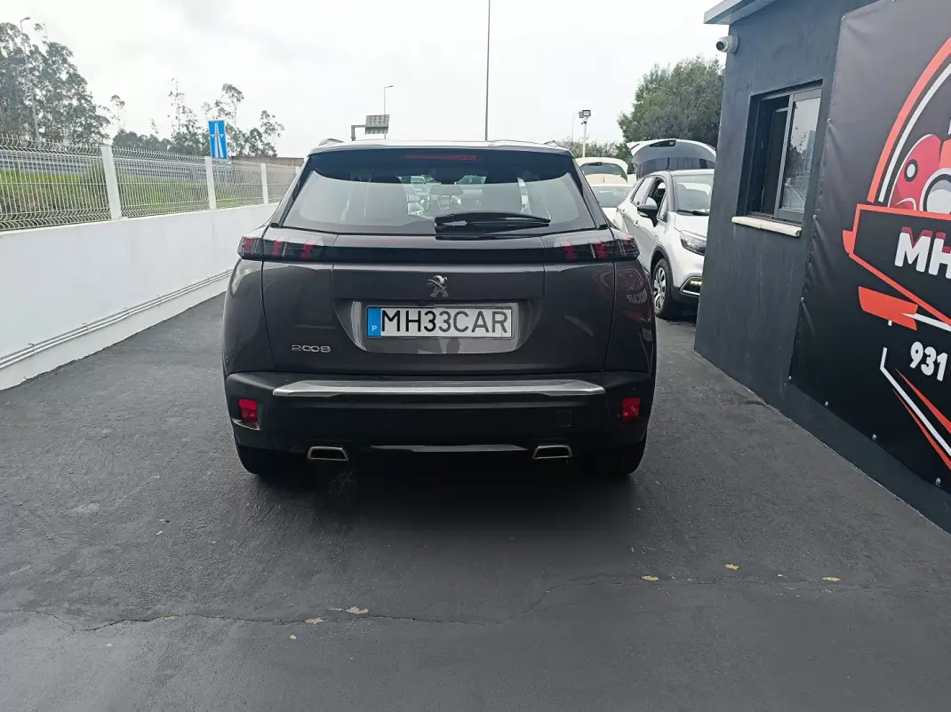 Peugeot 2008 2020 - 15900 EUR, 124990 km - AUTO.MOTO.pt - 124990km - foto 11 de 37
