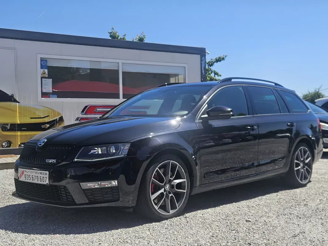 Skoda Octavia Break 2014 - 14500 EUR, 257000 km - AUTO.MOTO.pt - 257000km - foto 1 de 78