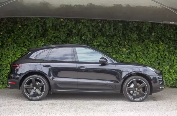 Porsche Macan 2015 - 43900 EUR, 101500 km - AUTO.MOTO.pt - 101500km - foto 6 de 19