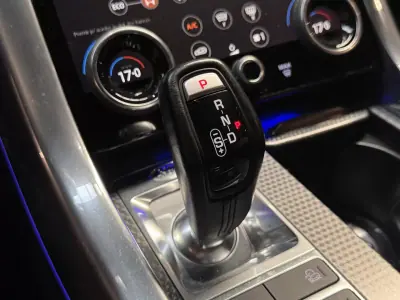 Land Rover Range Rover Sport 2019 - 49990 EUR, 245900 km - AUTO.MOTO.pt - 245900km - foto 23 de 32