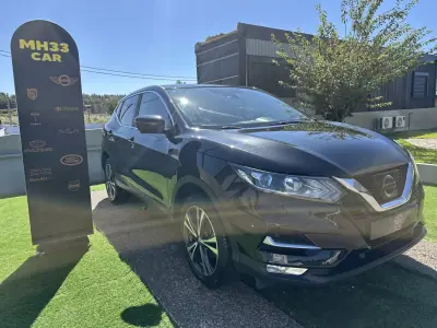 Nissan Qashqai 2018 - 15500 EUR, 200000 km - 200000km - foto 1 de 68