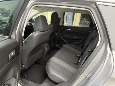Peugeot 308 SW 2020 - 17900 EUR, 124000 km - AUTO.MOTO.pt - 124000km - foto 12 de 13