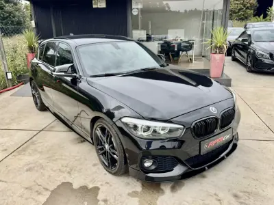 BMW 118 2018 - 18999 EUR, 130000 km - foto 4 de 13