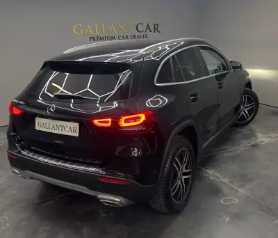 Mercedes-Benz GLA 250 2022 - 34000 EUR, 107000 km - AUTO.MOTO.pt - 107000km - foto 2 de 28