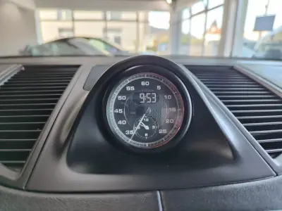 Porsche Macan 2024 - 84900 EUR, 20700 km - AUTO.MOTO.pt - 20700km - foto 34 de 41