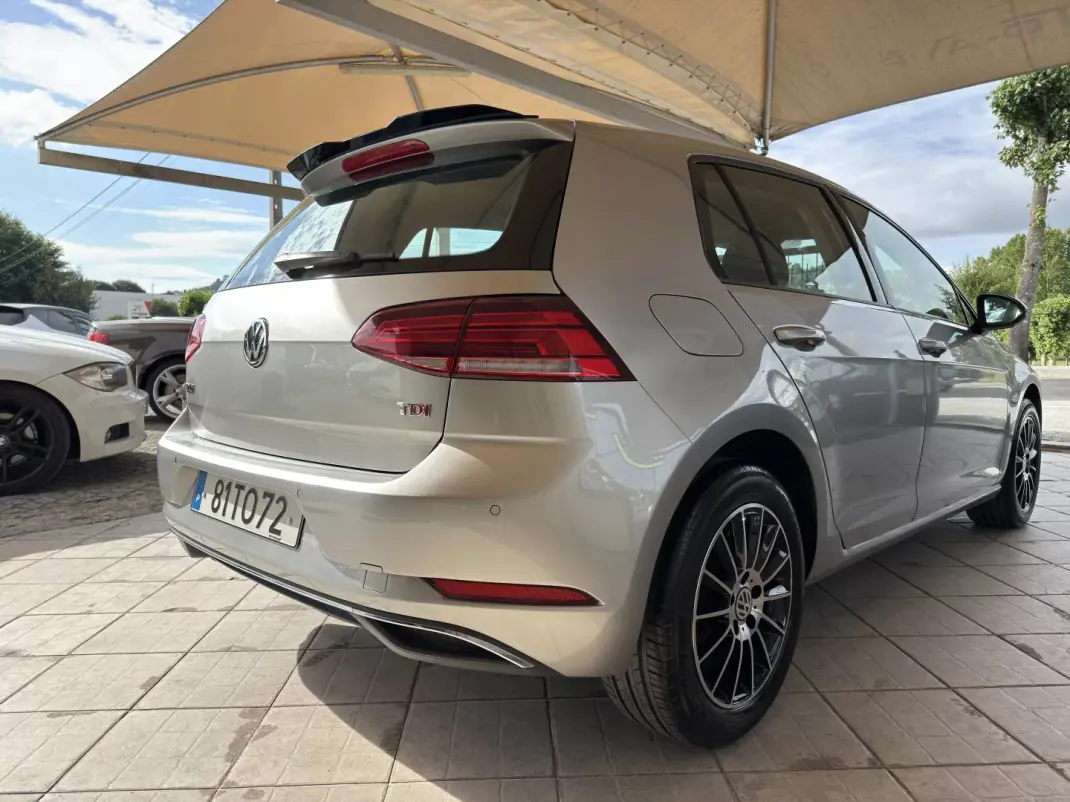 Volkswagen Golf 2017 - 15950 EUR, 151736 km - 151736km - foto 8 de 34