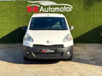 Peugeot Partner 1.6BlueHDI Confort 3 Lugares 2014 - 9250 EUR, 190000 km - AUTO.MOTO.pt - 190000km - foto 4 de 22