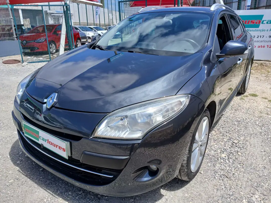 Renault Mégane Sport Tourer 2010 - 6350 EUR, 169329 km - AUTO.MOTO.pt - 169329km - foto 3 de 24