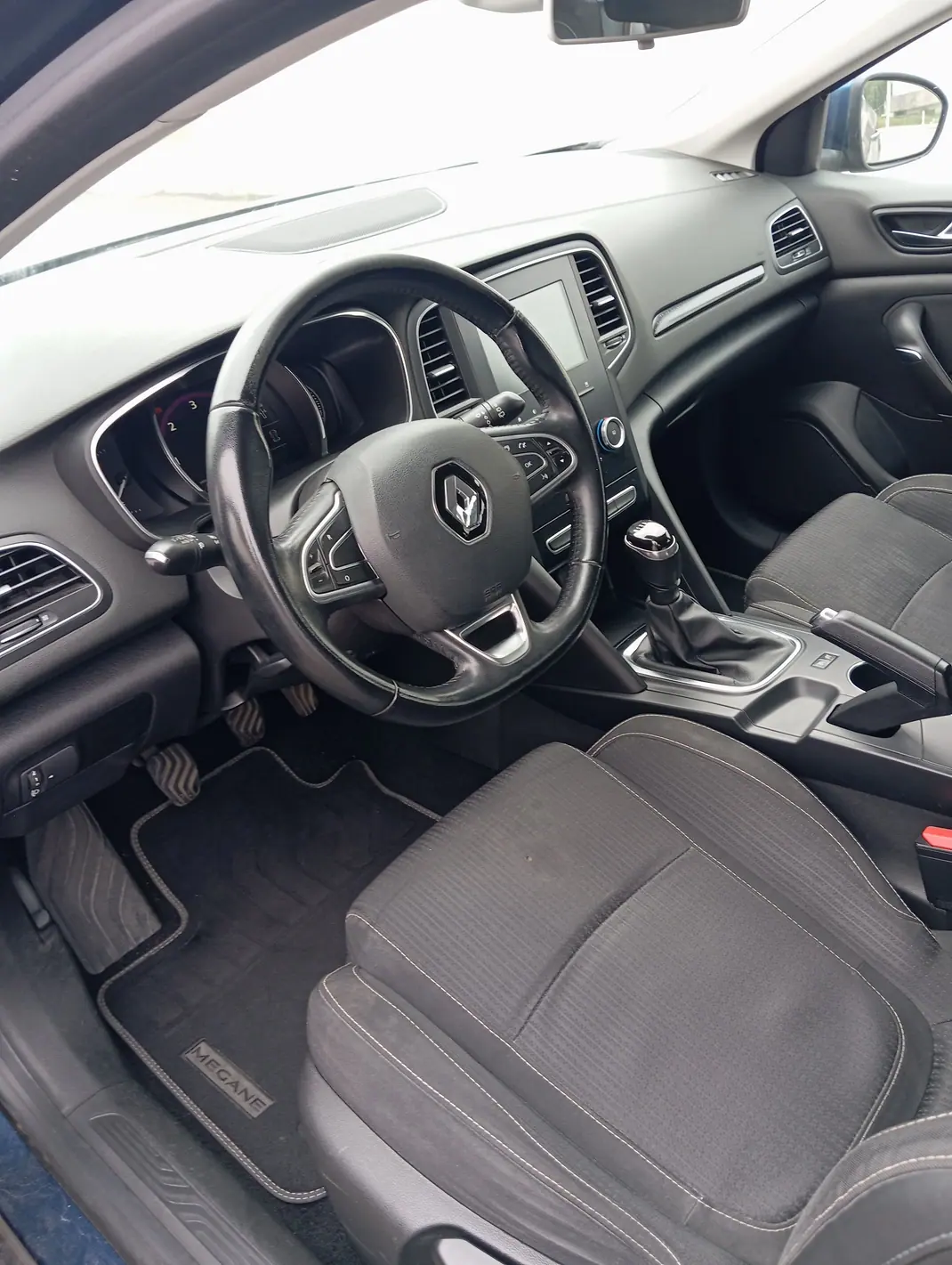 Renault Mégane Sport Tourer 2016 - 6850 EUR, 249000 km - 249000km - foto 5 de 8
