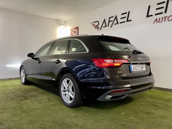 Audi A4 Avant 2022 - 21350 EUR, 187000 km - AUTO.MOTO.pt - 187000km - foto 9 de 38