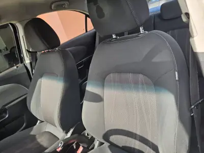 Chevrolet Aveo 2013 - 6990 EUR, 151000 km - AUTO.MOTO.pt - 151000km - foto 9 de 13