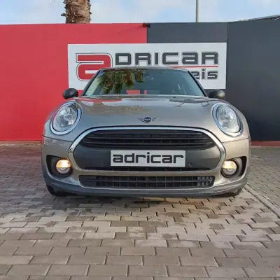 MINI Clubman 2018 — foto 4 de 33