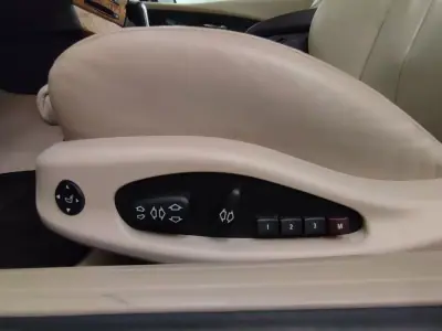 BMW 645 2004 - 23900 EUR, 87460 km - AUTO.MOTO.pt - 87460km - foto 30 de 36