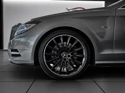 Mercedes-Benz CLS 350 2013 - 26950 EUR, 199000 km - AUTO.MOTO.pt - 199000km - foto 90 de 100