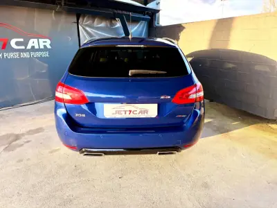 Peugeot 308 SW 2015 - 12990 EUR, 256609 km - AUTO.MOTO.pt - 256609km - foto 6 de 16