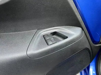 Citroën C1 2018 - 9900 EUR, 84800 km - AUTO.MOTO.pt - 84800km - foto 31 de 40