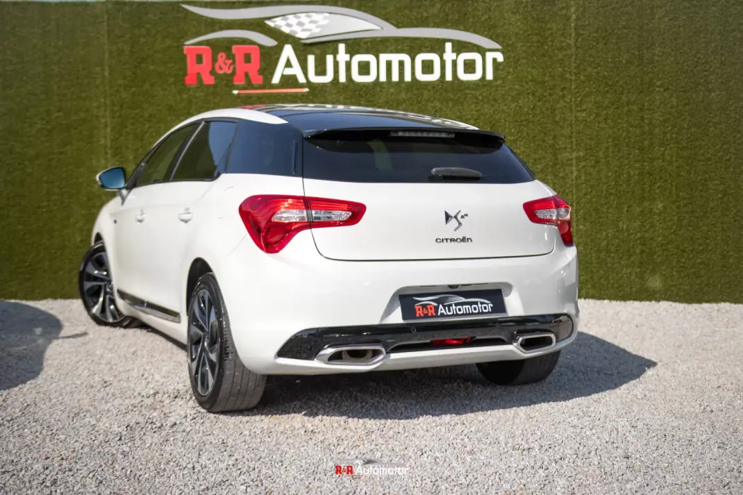 Citroën DS5 2013 - 14200 EUR, 116000 km - 116000km - foto 2 de 45