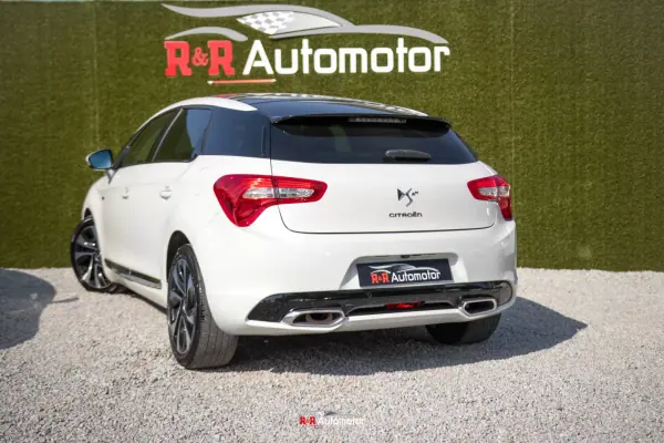 Citroën DS5 2013 - 14200 EUR, 116000 km - 116000km - foto 2 de 45