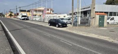 Volvo V40 2015 - 12400 EUR, 216200 km - AUTO.MOTO.pt - 216200km - foto 3 de 26