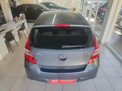 Hyundai i30 2011 - 7250 EUR, 112000 km - AUTO.MOTO.pt - 112000km - foto 3 de 35