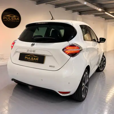 Renault Zoe 2020 - 13900 EUR, 127478 km - foto 4 de 13