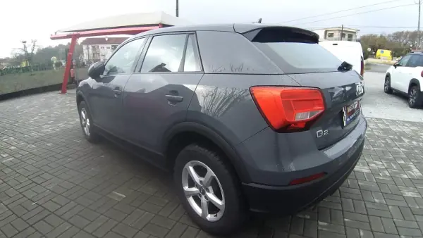 Audi Q2 2018 - 18850 EUR, 149862 km - AUTO.MOTO.pt - 149862km - foto 3 de 29