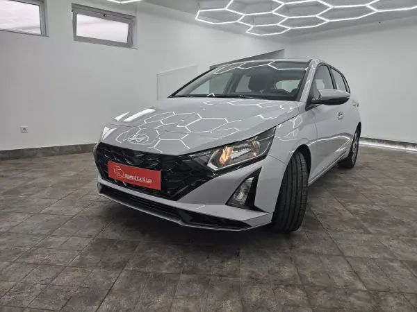 Hyundai i20 2026 - 20350 EUR, 1812 km - AUTO.MOTO.pt - 1812km - foto 4 de 37