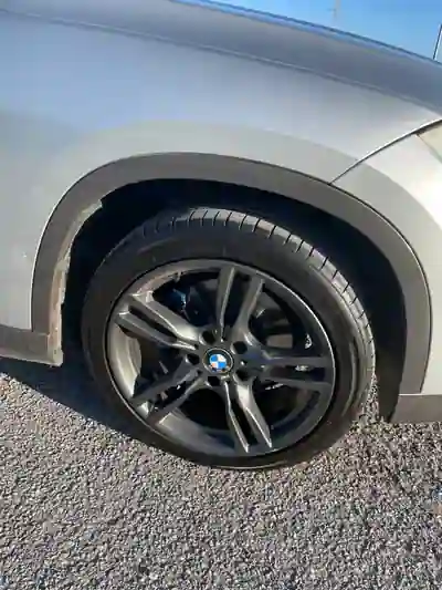 BMW X1 2010 - 8500 EUR, 288300 km - AUTO.MOTO.pt - 288300km - foto 6 de 16