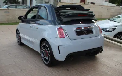 Abarth 500C 2011 - 14350 EUR, 104000 km - foto 1 de 33