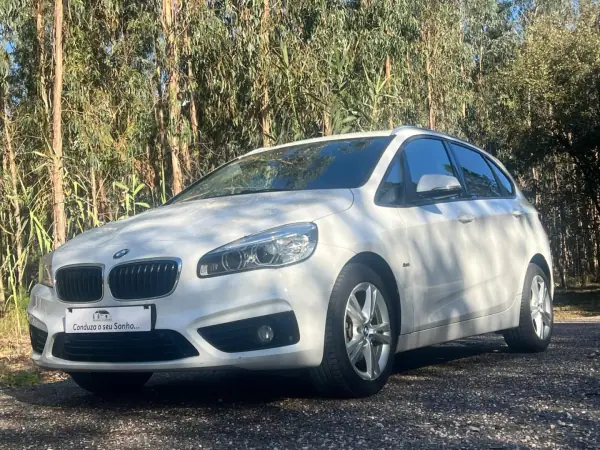 BMW 216 Active Tourer 2018 - 18900 EUR, 117632 km - AUTO.MOTO.pt - 117632km - foto 10 de 23