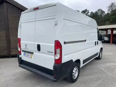 Peugeot Boxer 2.0BlueHDi L2H2 Premium 2019 - 18990 EUR, 232250 km - AUTO.MOTO.pt - 232250km - foto 3 de 17