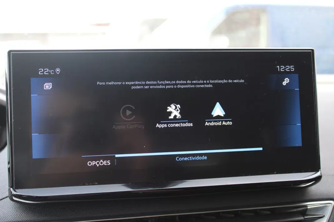 Peugeot 3008 2021 - 22490 EUR, 126000 km - AUTO.MOTO.pt - 126000km - foto 25 de 27