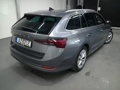 Skoda Octavia Break 2023 - 17999 EUR, 171023 km - AUTO.MOTO.pt - 171023km - foto 2 de 10