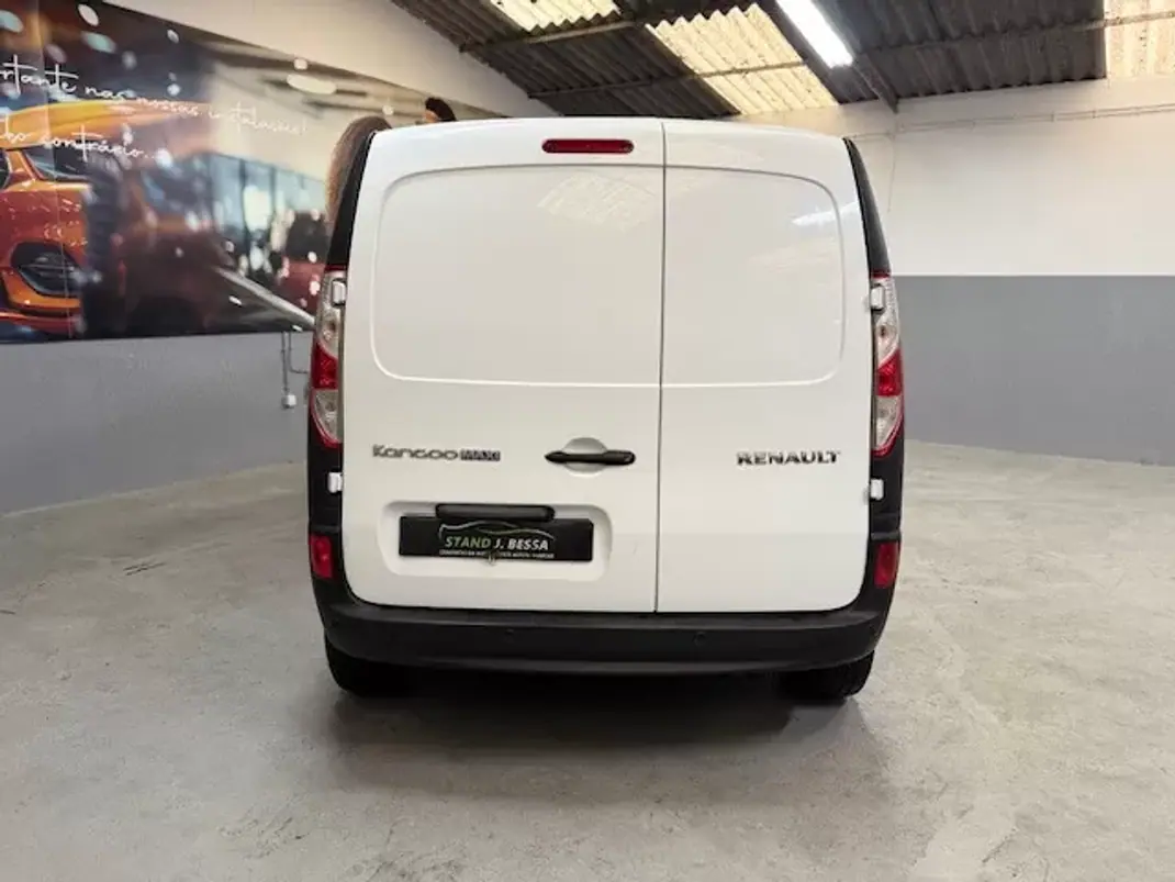 Renault Kangoo 2018 - 12250 EUR, 184400 km - AUTO.MOTO.pt - 184400km - foto 7 de 15