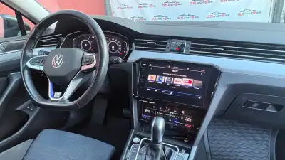 Volkswagen Passat Variant 2021 - 20400 EUR, 128500 km - AUTO.MOTO.pt - 128500km - foto 12 de 12