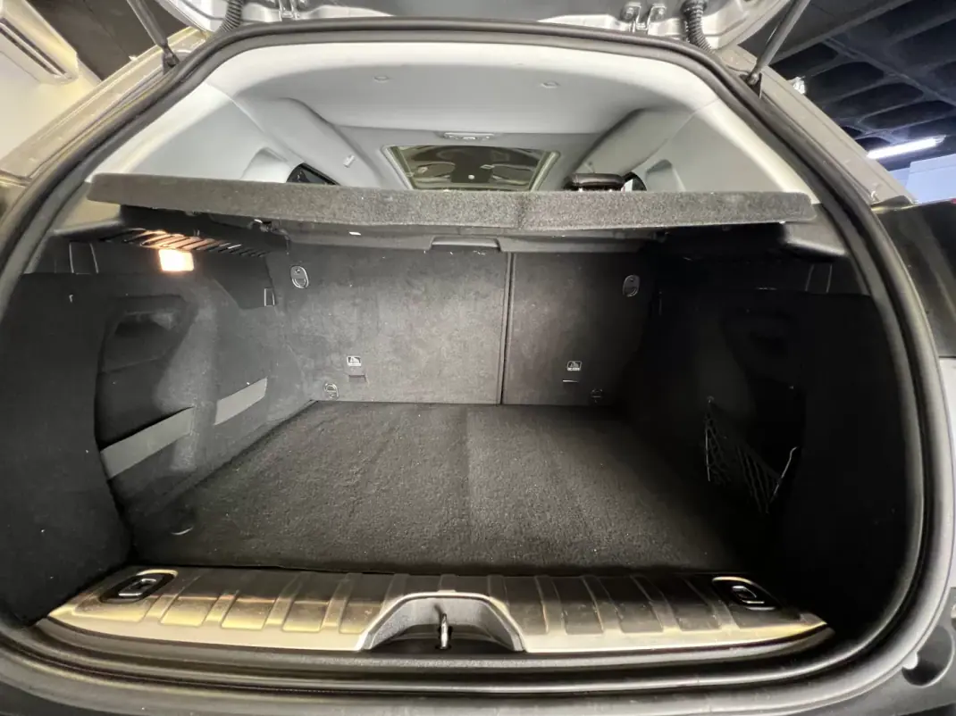Peugeot 2008 2016 - 10990 EUR, 60000 km - 60000km - foto 59 de 60