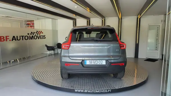 Volvo XC 40 2018 - 21900 EUR, 36539 km - AUTO.MOTO.pt - 36539km - foto 15 de 52
