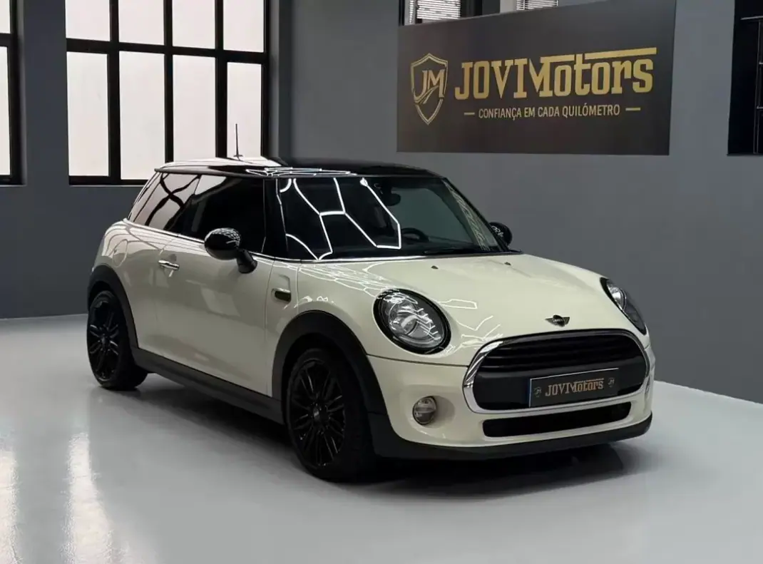 MINI 3 Portas 2015 - 12950 EUR, 200392 km - AUTO.MOTO.pt - 200392km - foto 1 de 14