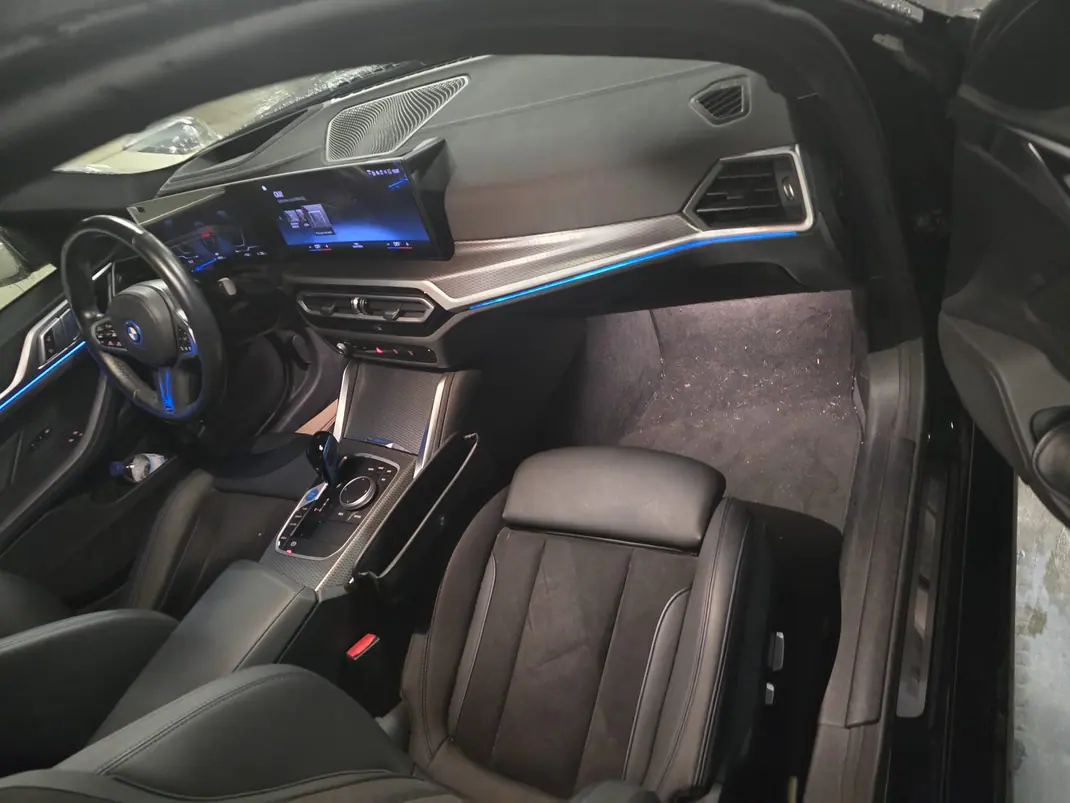 BMW i4 2023 - 41000 EUR, 54000 km - AUTO.MOTO.pt - 54000km - foto 6 de 6